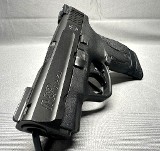 Smith & Wesson M&P Shield 9MM