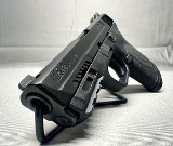 Smith & Wesson M&P Shield EZ 9mm - 1 of 4