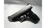 Springfield Armory XDM-40 .40 S&W - 3 of 4