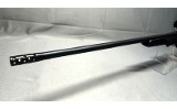 Weatherby Mark V .300 Wby Mag. - 6 of 8