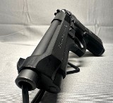 Beretta 92FS 9mm - 1 of 4