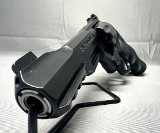 Smith & Wesson 327 M&P R8 .357 Magnum - 1 of 6