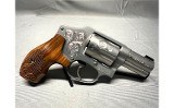 Smith & Wesson 640-1 (Engraved) .357 Magnum - 5 of 5