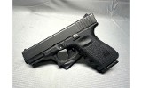 Glock 19 (Gen 3) 9mm - 3 of 4
