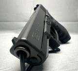 Glock 19 (Gen 3) 9mm - 1 of 4