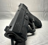 Smith & Wesson M&P Shield 9mm - 1 of 4