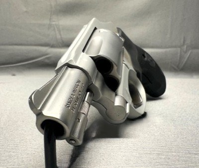 Smith & Wesson Model 642-1 (Airweight) .38 Spl+P - Image 1 of 4