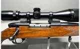 Weatherby Mark V Deluxe .270 Weatherby Mag - 3 of 9