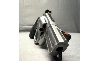 Smith & Wesson 686-6 .357 Mag - Image 2 of 5