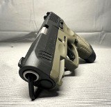 Taurus G3C 9mm - 1 of 4