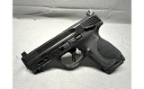 Smith & Wesson M&P9 M2.0 (Compact) 9mm - Image 3 of 4