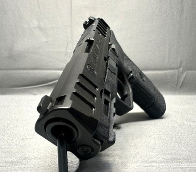 Smith & Wesson Equalizer 9mm - Image 1 of 4