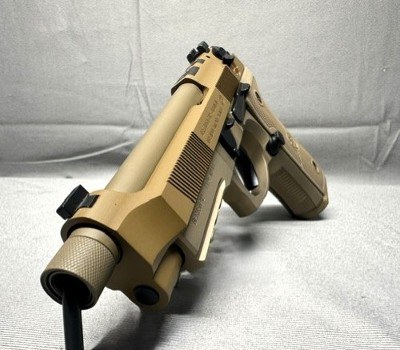 Beretta M9A4 9mm - Image 1 of 4