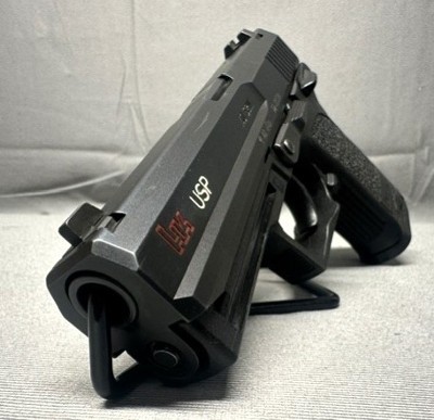HK USP .40 S&W - Image 1 of 4