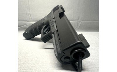 Glock 21 .45 Auto - Image 2 of 4