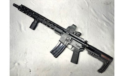 Radical Firearms RF-15 5.56 NATO - Image 2 of 8