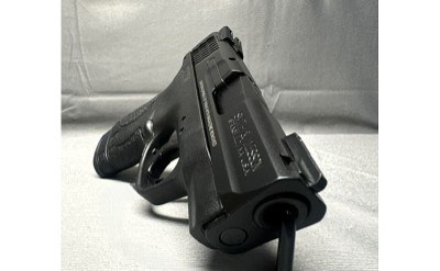 Smith & Wesson M&P Shield 9mm - Image 2 of 4