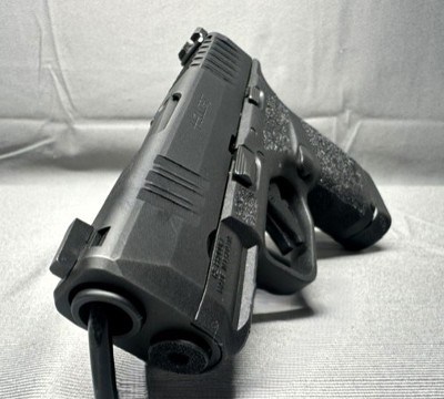 Springfield Armory Hellcat 9mm - Image 1 of 4