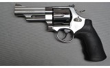 Smith & Wesson ~ 629-6 ~ .44 Magnum - 3 of 5