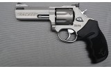 Taurus ~ 627 Tracker ~ .357 Magnum - 3 of 4