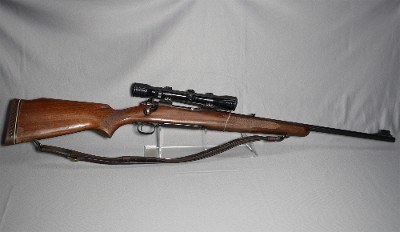 Winchester ~ Model 70 Featherweight ~ .264 Winchester Magnum - Image 1 of 12