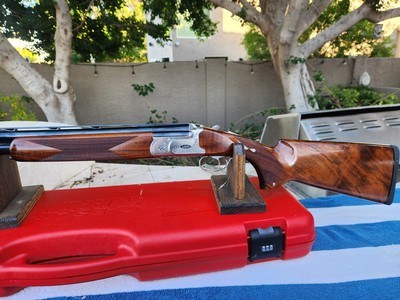 Caesar Guerini Invictus 1 12 gauge Pristine Condition