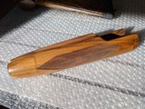 Winchester Model 12 pump shotgun Wenig
English Walnut custom Trap stock - 5 of 5