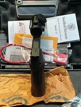 Smith & Wesson Model 41 Performance Center 22lr. Target Pistol - 5 of 15