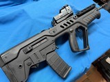 IWI TAVOR SAR 5.56 with Mepro 21M reflex sight, Cleaning Kit pouch w/contents unused, 1 magpul magazine - Image 4 of 12