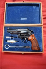 Smith & Wesson 27-2, 4 inch, Presentation Case - 14 of 15