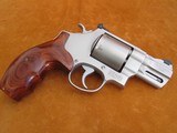 SMITH & WESSON Model 657-4 PC UDR Lew Horton Exclusive - 4 of 15