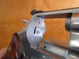 Smith & Wesson 627-0 Model of 1989 - 12 of 15