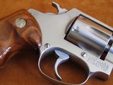 Smith & Wesson Model 631 32 H&R Magnum 1 of 190 complete with box...accessories - 6 of 15