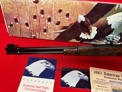 Winchester 94 “GOLD” American Bald Eagle and matching Knife set - Image 10 of 18