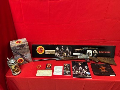 Winchester Limited Edition Centennial Custom Edition - Master Engraved NOS - Image 2 of 18