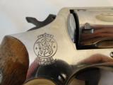 Near Mint S&W Model 10 - 5 Nickel .38 spl. with 5