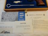 As New in Original Case Smith Wesson Model 25-2 - 2 of 14
