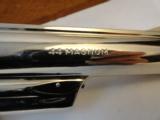 Cased Smith & Wesson Model 29-2 .44 Mag in Nickel - 6 of 8