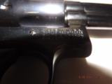 Smith & Wesson Model 19-3 The .357 Combat Magnum - 7 of 13