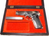 Smith & Wesson Model 59 - 1 of 8