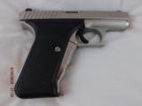 Heckler & Koch P7- 4 of 10