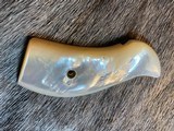 Genuine Mother of Pearl Smith&Wesson K frame Grips - 3 of 10