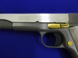 Colt 1911
- 5 of 6