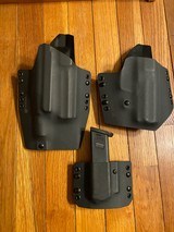 H&K USP9 V1 9mm with Extras - 2 of 7