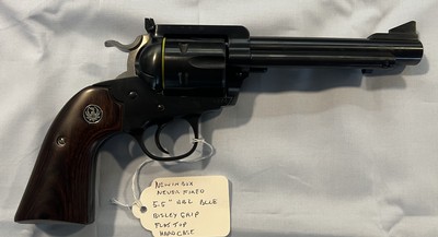 Ruger - Blackhawk Bisley Flattop Blued 5 1/2