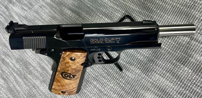 Colt National Match Royal Gold Cup .45 ACP — TALO Exclusive 1 of 300 — NMR122 — Royal Blue 1911 w/ Burl Display Case - Image 13 of 19