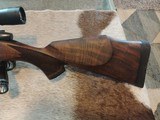 Weatherby Mark V Deluxe .416 Weatherby Mag - 4 of 13