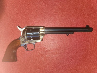Uberti Cattleman
7 1/2"
44 40
new in box
$525.00