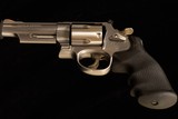 Smith & Wesson 629-5 .44 Mag - 4 of 5