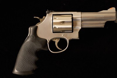 Smith & Wesson 629-5 .44 Mag
